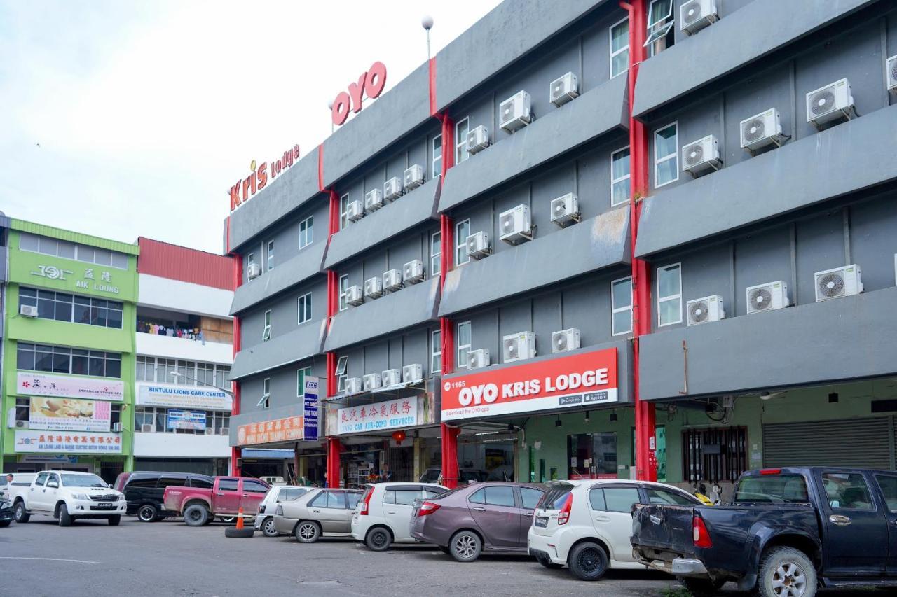 Oyo 1165 Kris Lodge Бинтулу Экстерьер фото